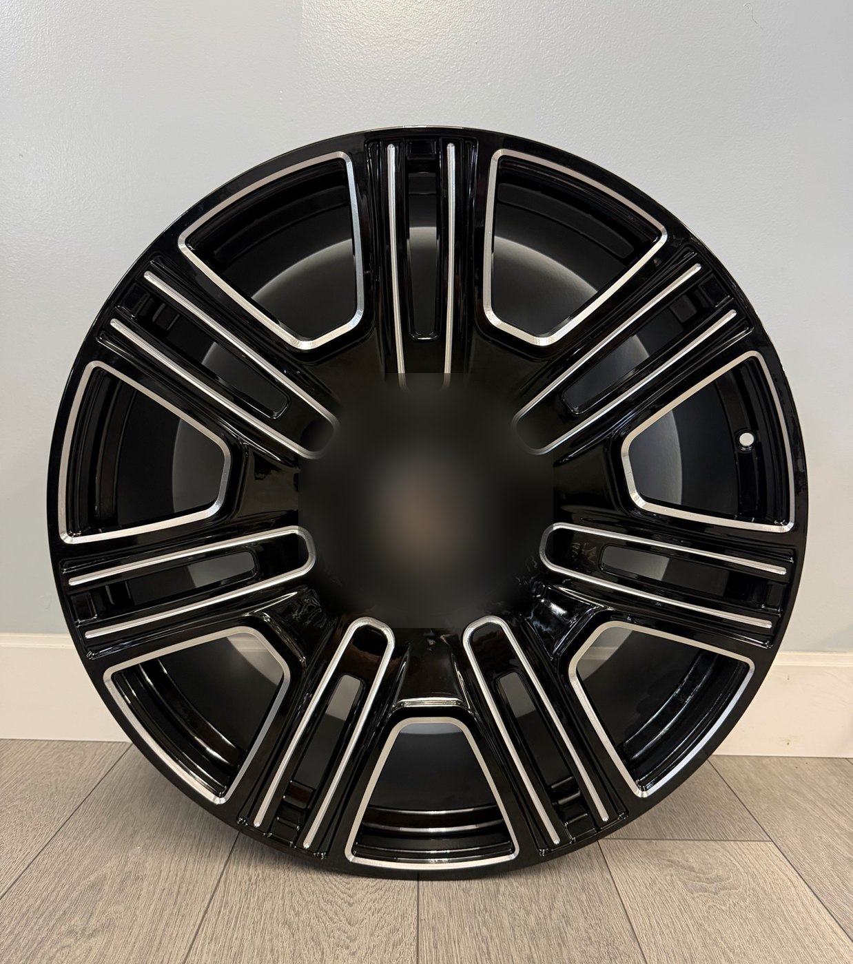 Cadillac Escalade Aftermarket Wheels — Machined Black
