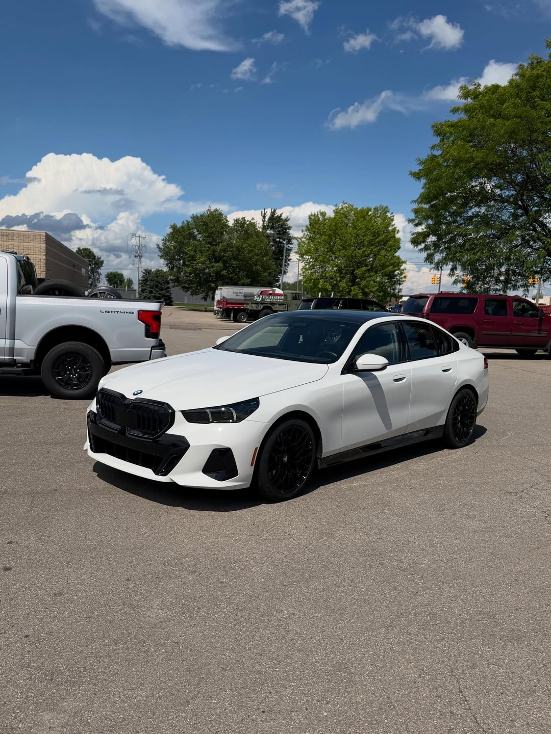 Car Gallery — build 11