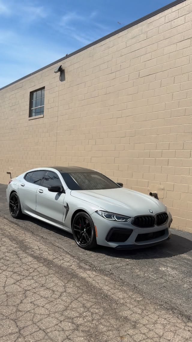 Car Gallery — build 28