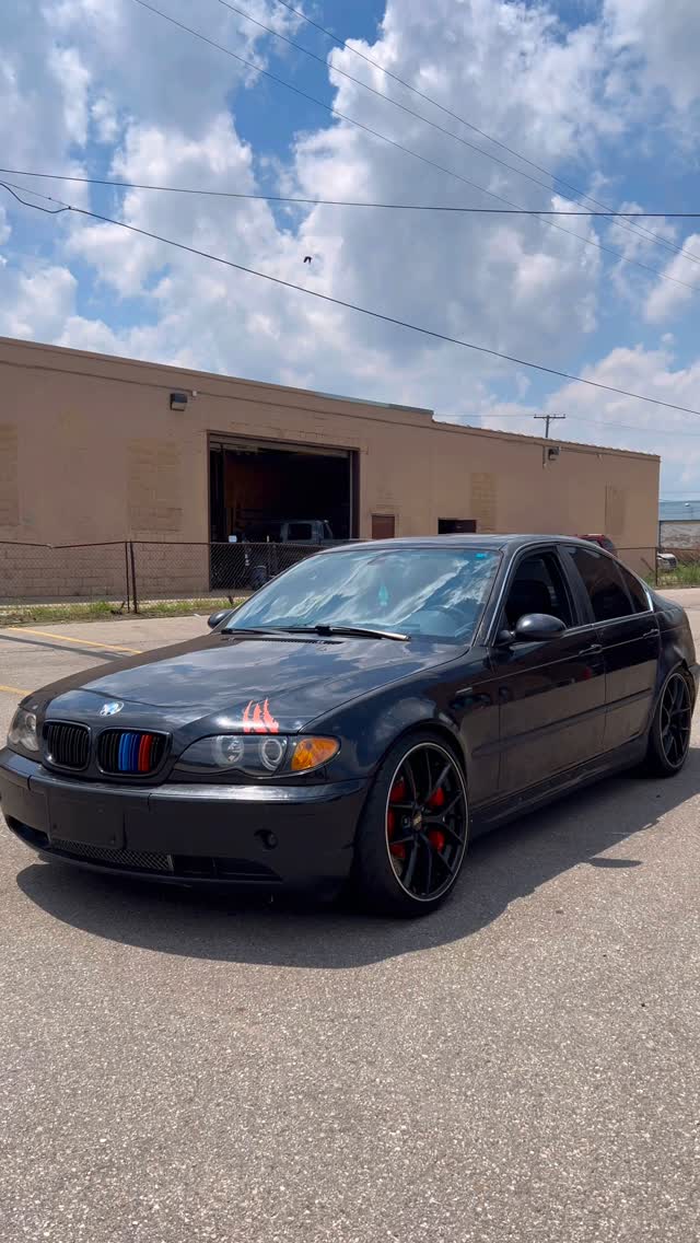 Car Gallery — build 150