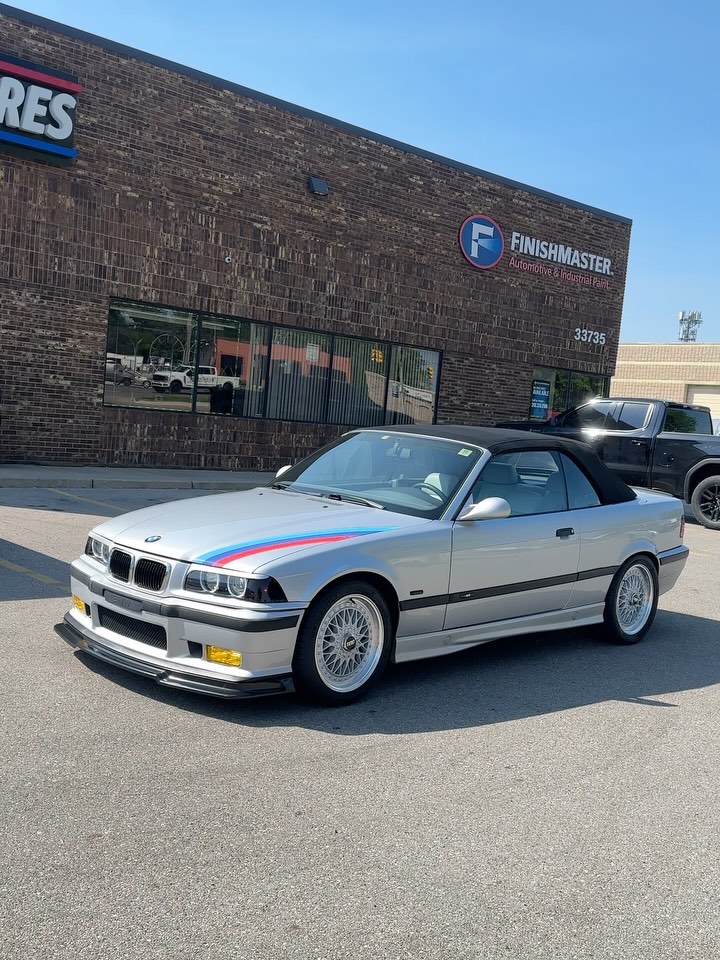 Car Gallery — build 173
