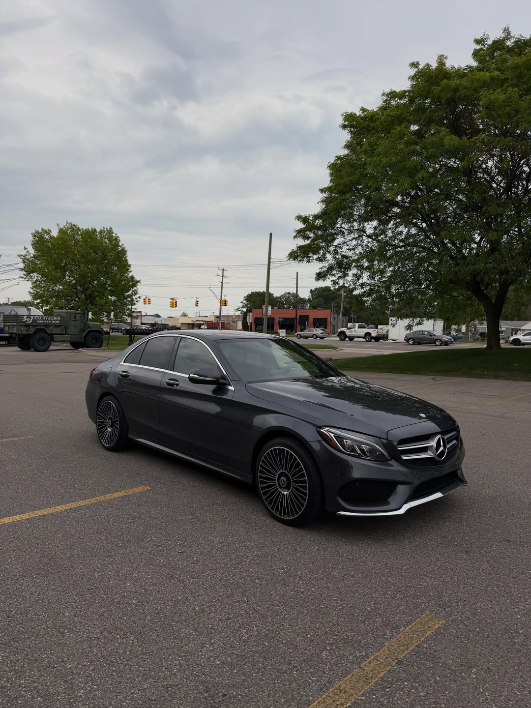Car Gallery — build 12