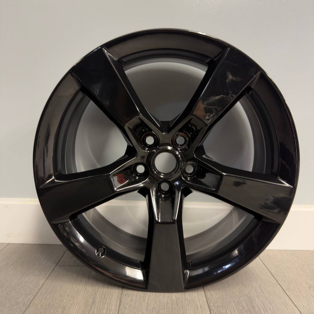 Chevrolet Camaro OEM Staggered Wheels — Gloss Black