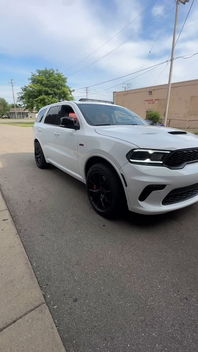 Car Gallery — build 152