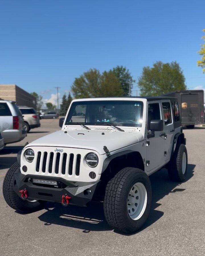 Car Gallery — build 178