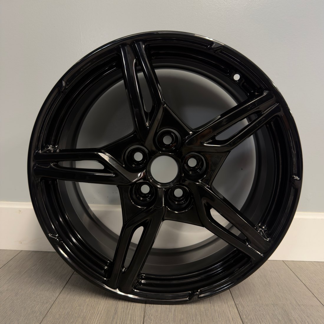 Corvette C8 OEM Staggered Wheels — Gloss Black