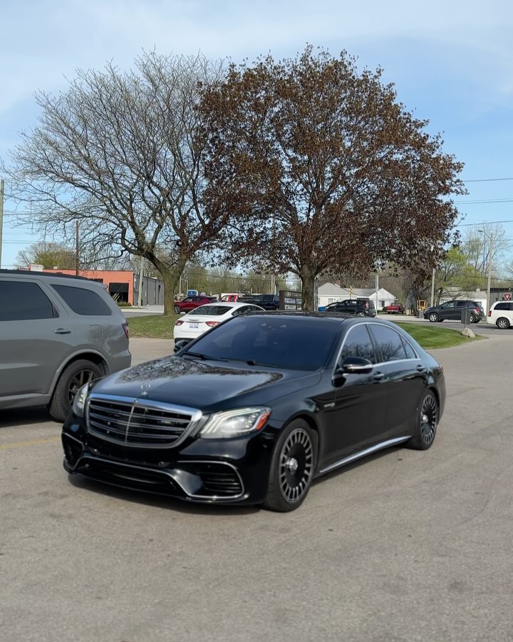 Car Gallery — build 186