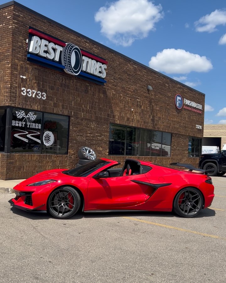 Car Gallery — build 1
