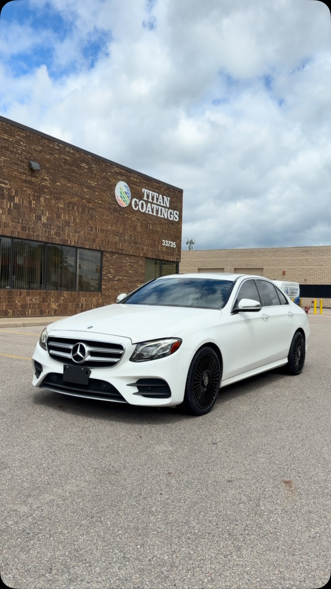 Car Gallery — build 16