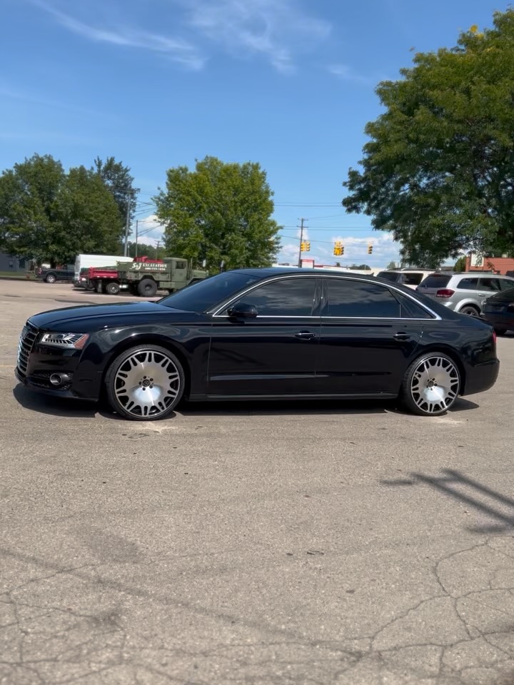Car Gallery — build 112