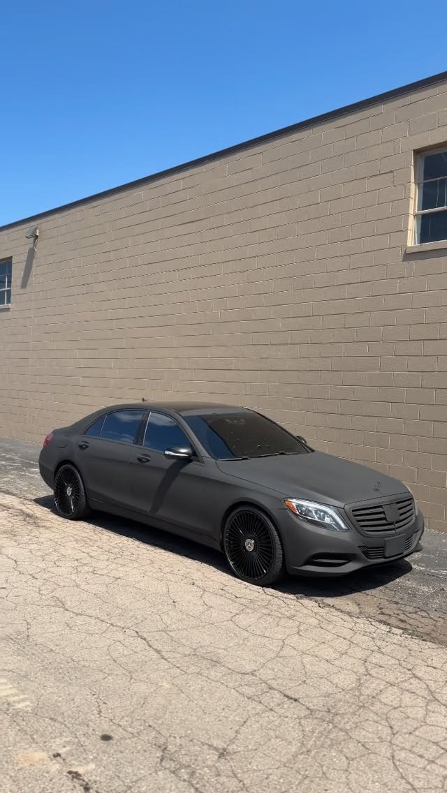 Car Gallery — build 30