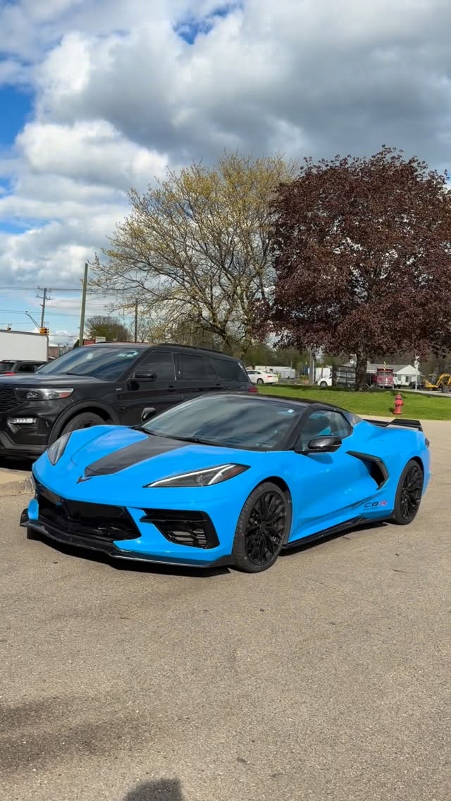 Car Gallery — build 38