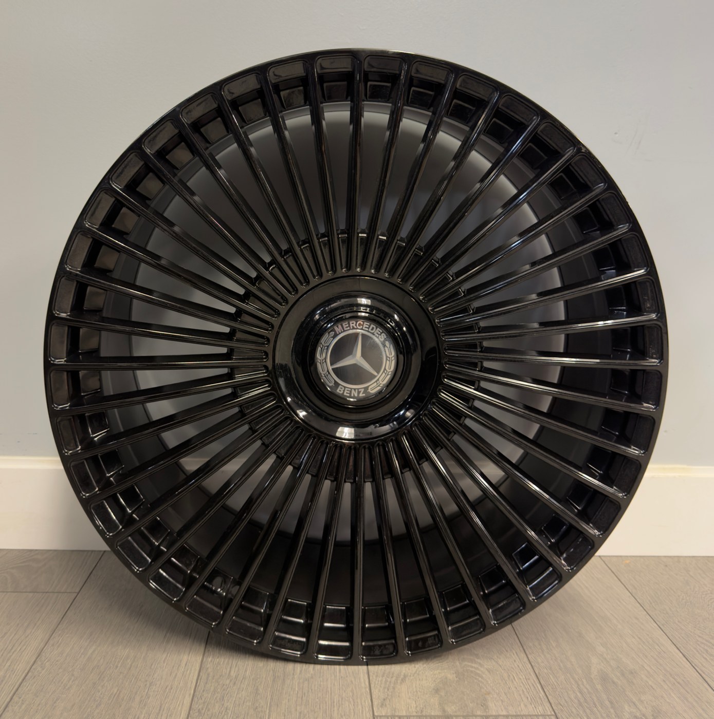 Mercedes G-Wagon Aftermarket Wheels — Gloss Black