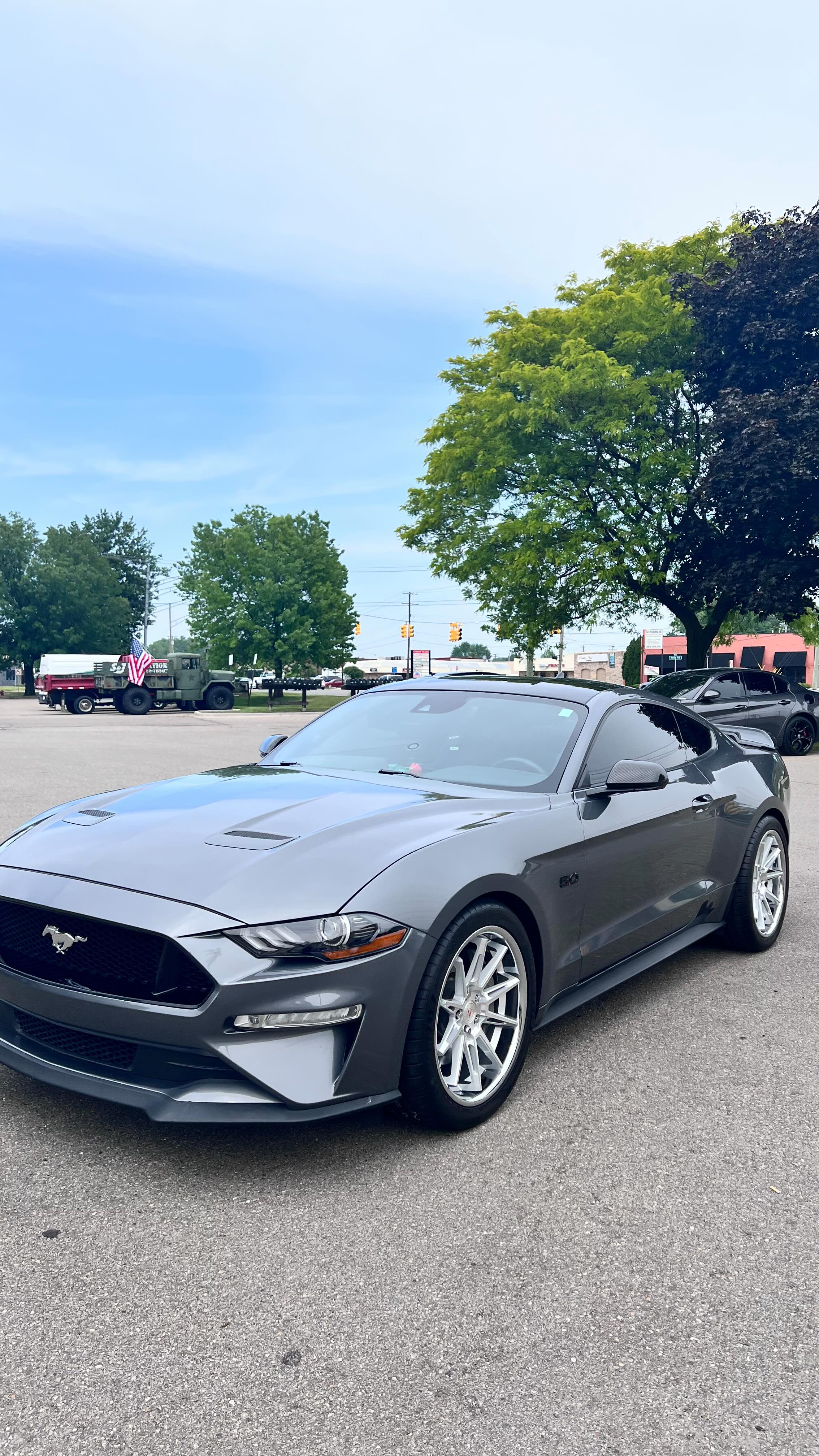 Car Gallery — build 161